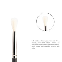 PAC EYESHADOW BLENDING BRUSH 126