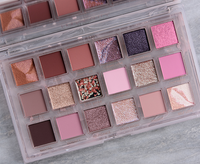 HUDA BEAUTY ROSE QUARTZ EYESHADOW PALETTE